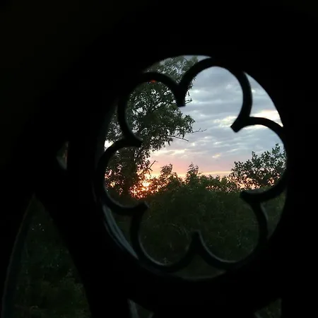 アパート Historisches Gebaeude 